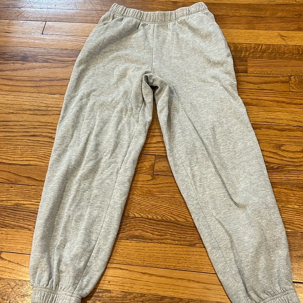 Grey sweats